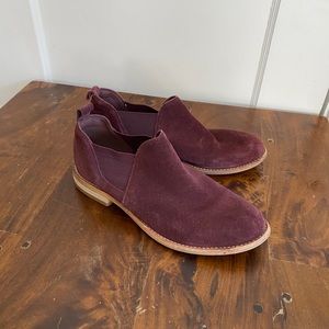 Burgundy Suede Flats Clarks size 10 womens